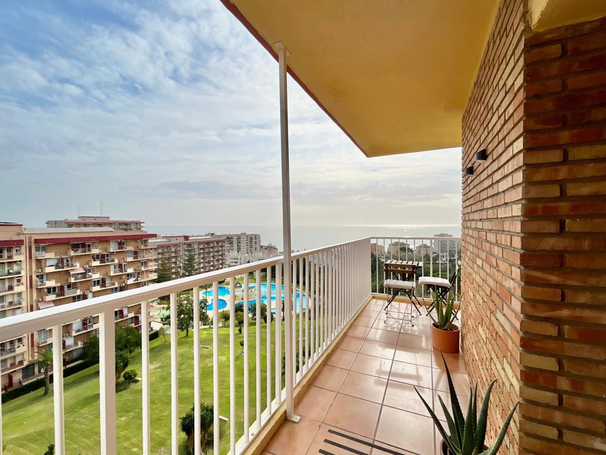 Acogedor Apartamento En Benalmadena Vistas Eksteriør billede