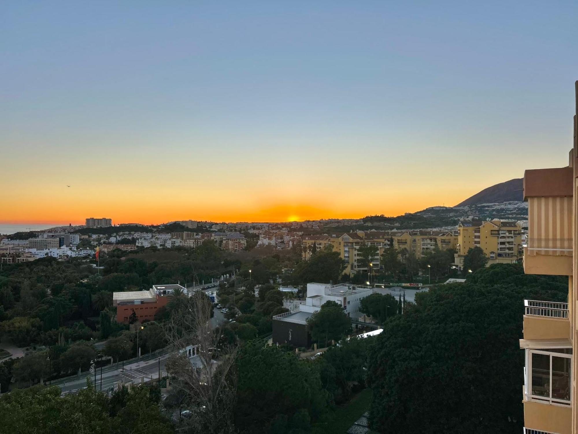Acogedor Apartamento En Benalmadena Vistas Eksteriør billede